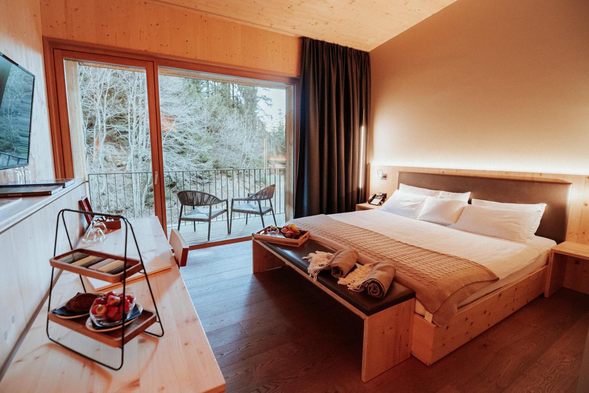 Campra Alpine Lodge & Spa Olivone 外观 照片